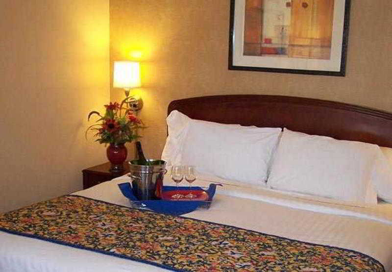 Courtyard Memphis East/Bill Morris Parkway Otel Dış mekan fotoğraf
